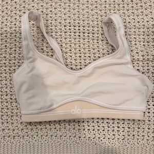 ALO Yoga Women's Sports Bra
